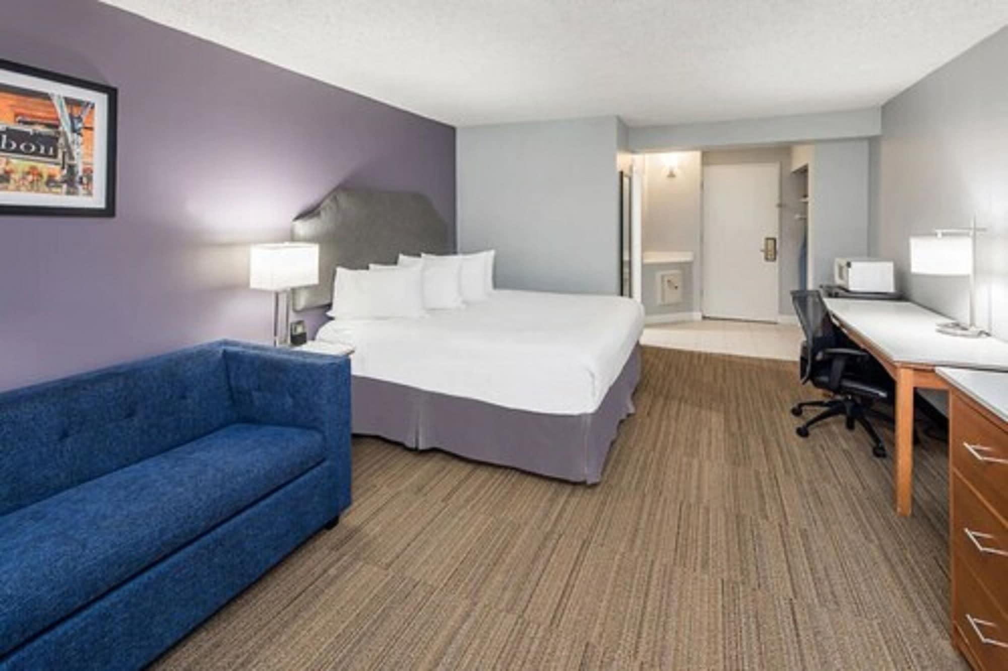 Отель Wyndham Garden New Orleans Airport Метейри Экстерьер фото
