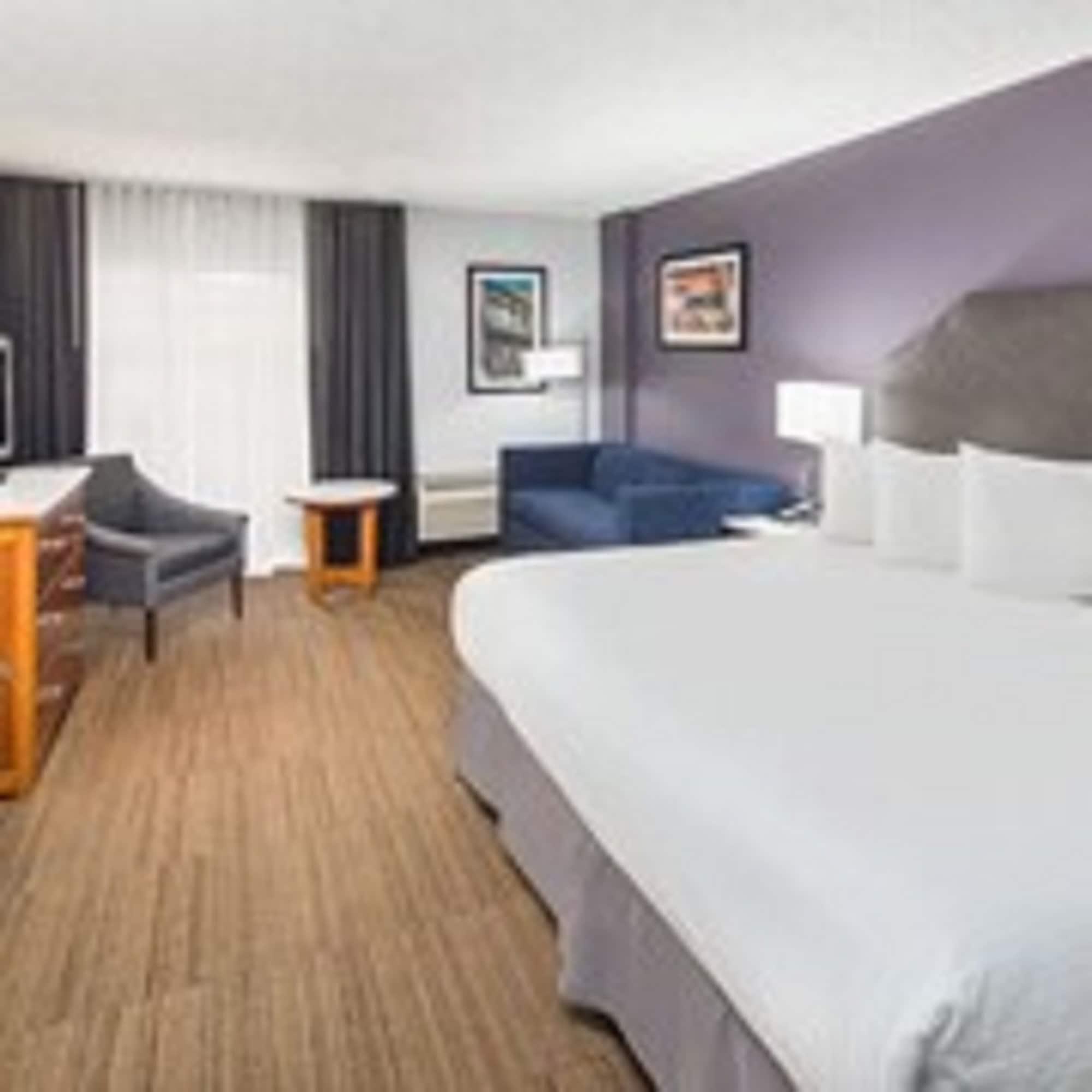 Отель Wyndham Garden New Orleans Airport Метейри Экстерьер фото