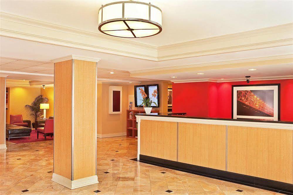 Отель Wyndham Garden New Orleans Airport Метейри Экстерьер фото